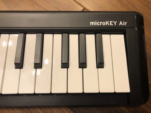 KORGのベストセラーMIDIキーボード『microKEY2 Air』を購入